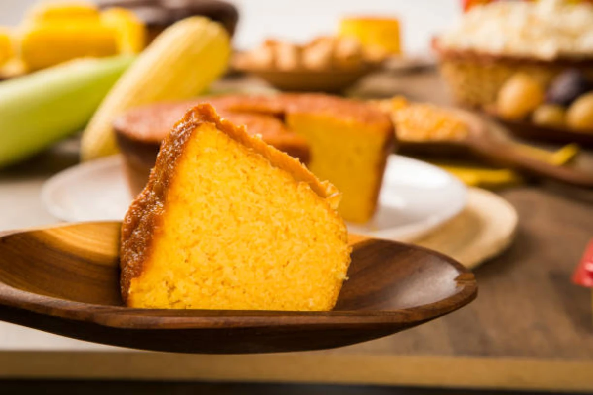 Receita de bolo de milho simples.
