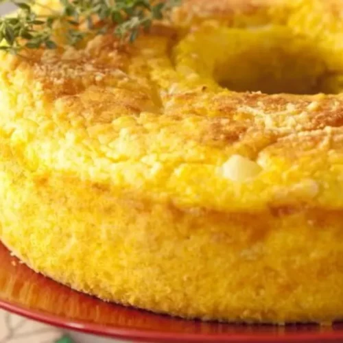 Bolo de milho salgado