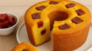 Bolo de Fubá com Goiabada