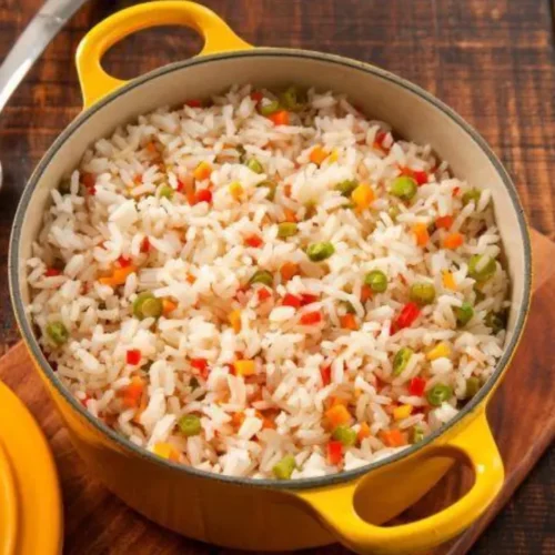 Como fazer arroz à grega