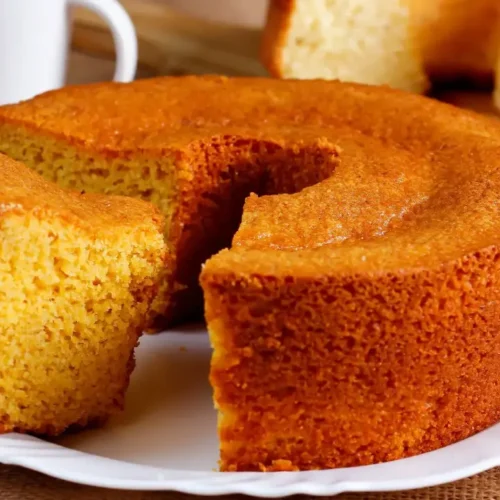 Bolo de fubá fofinho