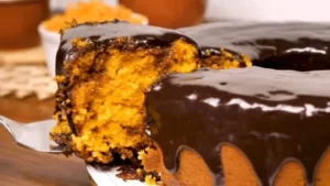 Bolo de cenoura fofinho de liquidificador